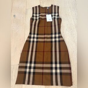 Burberry Luxury Nova Check Wool Midi Dress NWT US 4 EU 38 $1550 Retail Designer